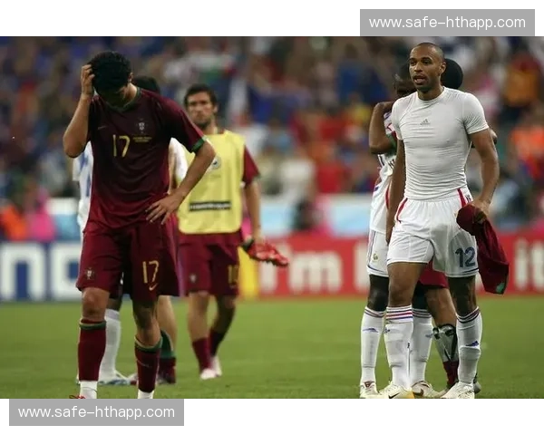 2010世界杯：英德大战，荣耀与遗憾的交织